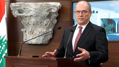 نائب رئيس الحكومة اللبنانية: الوضع المالي صعب ولست معنيا بإعلان إفلاس الدولة