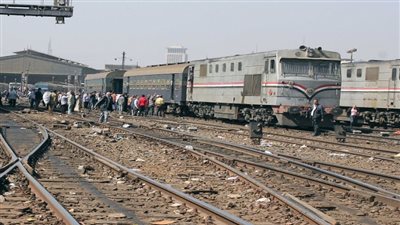 خروج قطار عن القضبان بكفرالشيخ