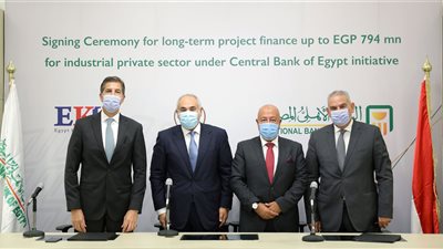 البنك الأهلى يوقع عقد تمويل طويل الأجل لصالح «النيل للأخشاب»
