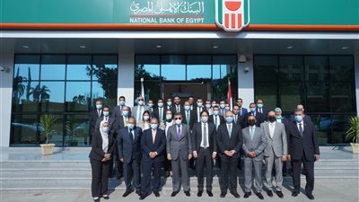 البنك الأهلي يفتتح فرعًا جديدًا بجامعة عين شمس