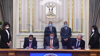 رئيس الوزراء يشهد توقيع اتفاق تعاون بين 3 هيئات مصرية لدعم الشركات الناشئة