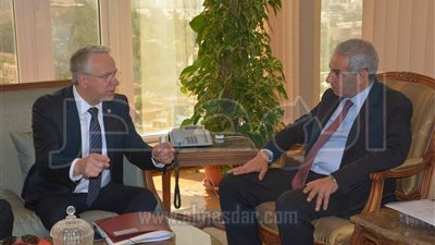 طارق قابيل يبحث مع وزير 