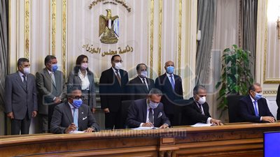 توقيع عقد تمويل إنشاء محطة متعددة الأغراض بميناء الإسكندرية