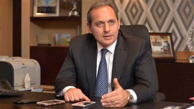 البنك الأهلي المصري يضخ 3.9 مليار جنيه  لدعم العملاء المتعثرين 