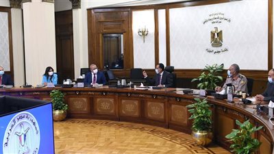 رئيس الوزراء يتابع الموقف التنفيذي لمشروعات العاصمة الإدارية