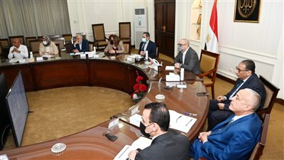 «الجزار» يتابع تنفيذ وحدات «سكن لكل المصريين» بمدينتى أكتوبر والعبور الجديدتين