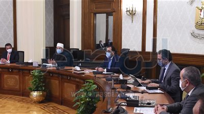 رئيس الحكومة يترأس اجتماع اللجنة الوزارية العليا للحج 