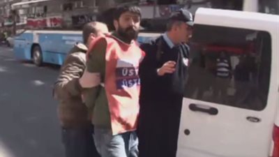 بالفيديو.. اعتقال 18 متظاهرا أثناء احتجاجات في 