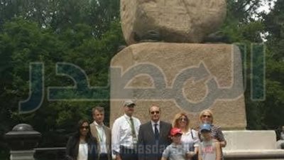 القنصل العام في نيويورك يفتتح مسلة كليوبترا بعد ترميمها