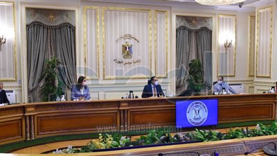 «مدبولى» يكلف بتدبير 400 مليون جنيه شهرياً لصندوق تطوير العشوائيات