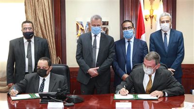 مذكرة تفاهم بين «تنمية المشروعات» والجامعة الأمريكية لنشر ريادة الأعمال