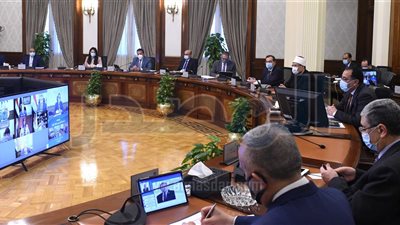 الحكومة توافق على إنشاء 25 فرعًا لبنكي الأهلي ومصر في مراكز الشباب