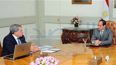 السيسى يوجه وزير المالية بتوفير الاعتمادات اللازمة لدعم السلع التموينية