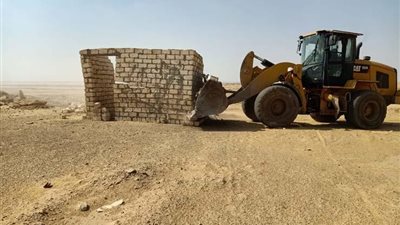 البيئة تشن حملة مكبرة لإزالة التعديات على محمية قارون