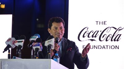 وزير الشباب يُسلم دراجات المرحلة الأولى من مبادرة «دراجتك دخلك»