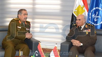 صدقي صبحي يلتقي وزراء دفاع الدول المشاركة  بمؤتمر 