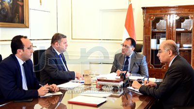 الحكومة: تحديد الشركات التي سيتم طرح أسهمها كدفعة أولى