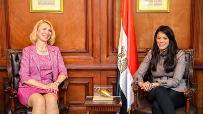 «المشاط» تبحث سبل التعاون المشترك مع «الأوروبي لإعادة الإعمار»