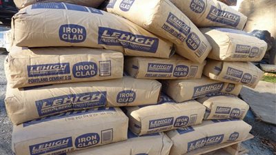 خالد حنفي: استقرار أسعار الأسمنت بعد تثبيت المصانع للحد الأقصي