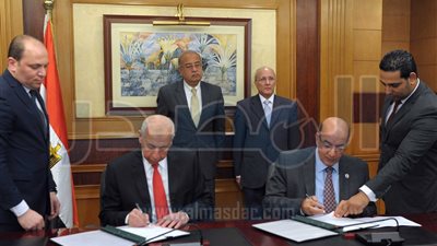 رئيس الوزراء يشهد توقيع إتفاقية لتخصيص 272 مليون جنيه لصالح مشروعات بأسوان