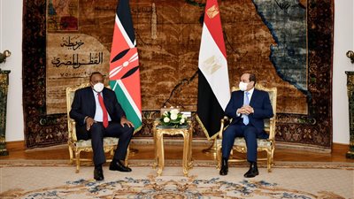 السيسى يبحث مع رئيس كينيا آخر التطورات الإقليمية ذات الاهتمام المتبادل