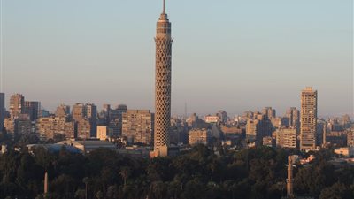 انخفاض في درجات الحرارة وتوقعات بسقوط أمطار على القاهرة.. غدا