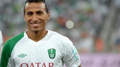 الأهلي السعودي يعلن تجديد عقد 