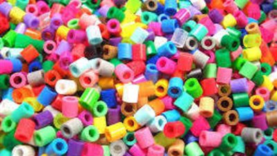 انخفاض الإيرادات يهبط أرباح 