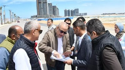 «الجزار» يوجه بالإسراع في معدلات تنفيذ أبراج المنطقة الشاطئية بالعلمين الجديدة