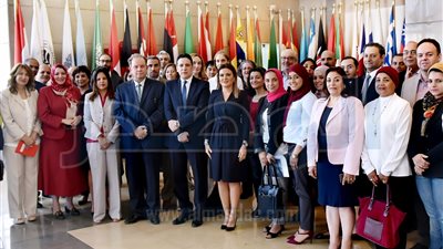 مؤسسات التمويل الدولية تعلن دعمها لبرنامج الحكومة