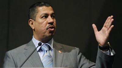 بالفيديو.. خالد بحاح يؤدي اليمين الدستورية نائبا لرئيس اليمن