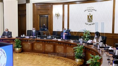 مدبولي: الرئيس يتابع الموقف التنفيذى للمشروعات أولا بأول