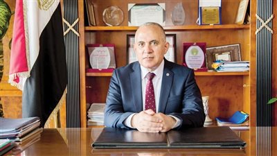 «عبد العاطى»: دور هام لوزارة الرى في تحقيق التنمية بشبة جزيرة سيناء