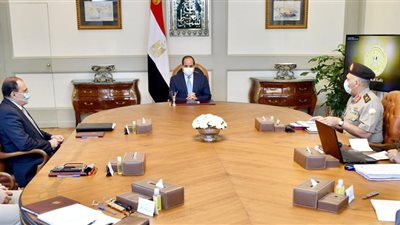 السيسى يستعرض الموقف التنفيذى للأعمال الإنشائية فى العاصمة الإدارية