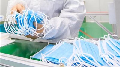 شعبة الأدوية: 20% زيادة فى مبيعات الكمامات والمطهرات مع عودة الدراسة