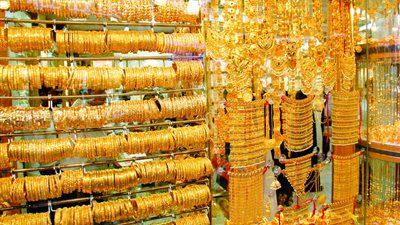 الركود يسيطر على سوق الذهب رغم استقرار الأسعار