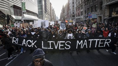 بالفيديو..احتجاجات في 