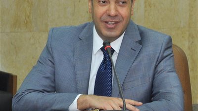 محافظ أسيوط: فتح جميع المناطق الصناعية لإقامة مشروعات للشباب الجادين