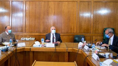 الحكومة تبحث تحويل «مصرف بلبيس» لمحور مروري