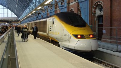 بالفيديو..تراجع مبيعات السكك الحديدية العابرة لنفق 