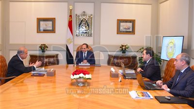 السيسي يوجه بجذب الاستثمارات لتحويل مصر لمركز إقليمي للتجارة (صور)
