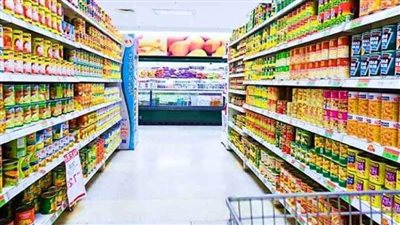 الحكومة تنفي نقص السلع والمنتجات الزراعية بالأسواق