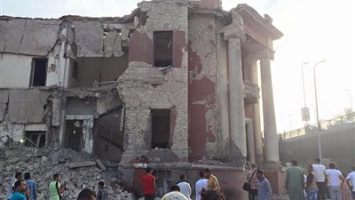 سقوط قتيل بإنفجار محيط القنصلية الإيطالية بوسط القاهرة