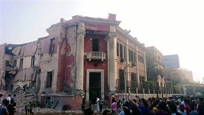 الصحة:7 حالات إصابة وحالة وفاة فى إنفجارمحيط القنصلية الإيطالية	