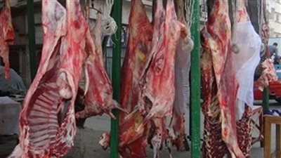 الحكومة تنفي تسمم اللحوم الموجودة بالأسواق والمجازر