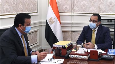 رئيس الوزراء: منع أي موظف لم يتلق لقاح كورونا من الدخول بعد 15 نوفمبر