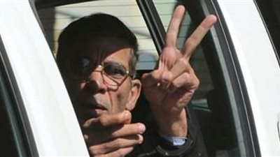 النائب العام يطالب السلطات القبرصية بتسليم المتهم باختطاف الطائرة المصرية