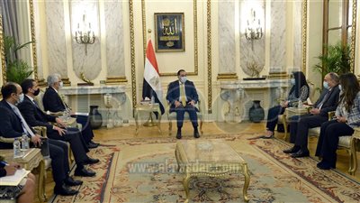 «مدبولي»: نعمل على دعم القطاع الخاص ليقود عجلة التنمية