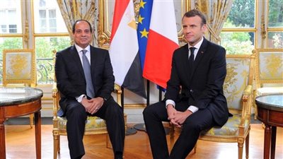 السيسى يبحث مع ماكرون عدداً من القضايا الثنائية والإقليمية ذات الاهتمام المشترك
