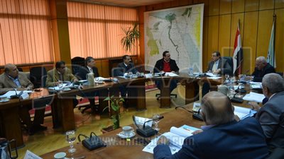 صرف 414,3 مليون جنيه لـ 252 ألف عامل بـ 1256 منشأة متعثرة (صور)